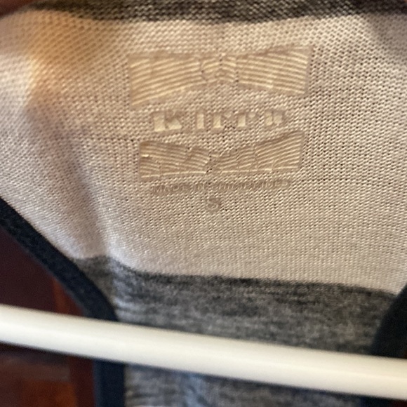 Black and white stripped racer back tank top. Kirra size small - Picture 3 of 5